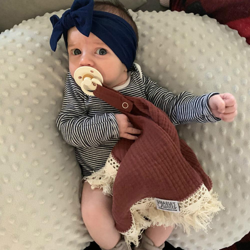 Portable Breastfeeding Angled Nursing Feeding Pillow Case Soft Minky Dot